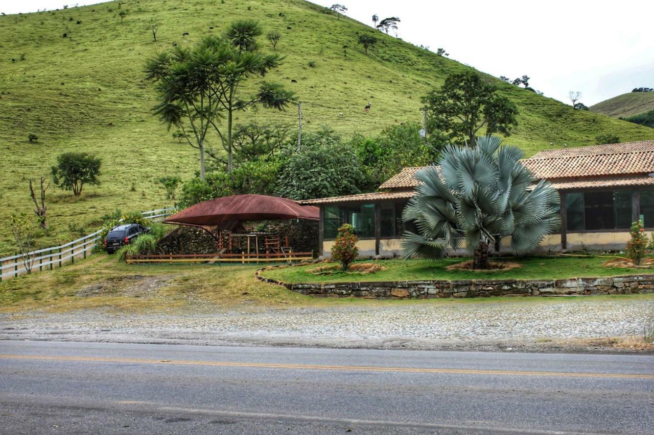 Pousada & Parada Olhos D'Agua Oliveira Fortes Exteriér fotografie